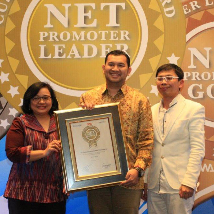 O-RENZ Taxi Kembali Raih Penghargaan Net Promoter Award