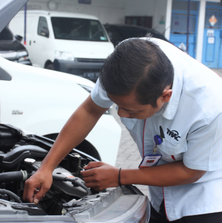 Ini yang Perlu Dipersiapkan Kalau Mau Liburan Pakai Mobil