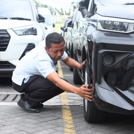 Cara Mudah Ganti Ban Mobil Bagi Pemula