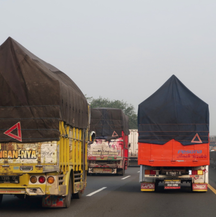 Pemerintah Akhirnya Putuskan Pembatasan Truk ODOL