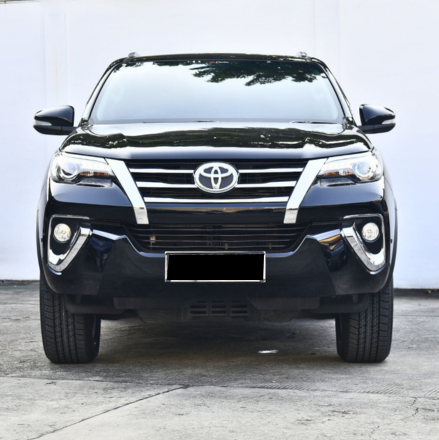 Toyota Fortuner: the Tough Car with an Easygoing Side for Your Comfy Commute